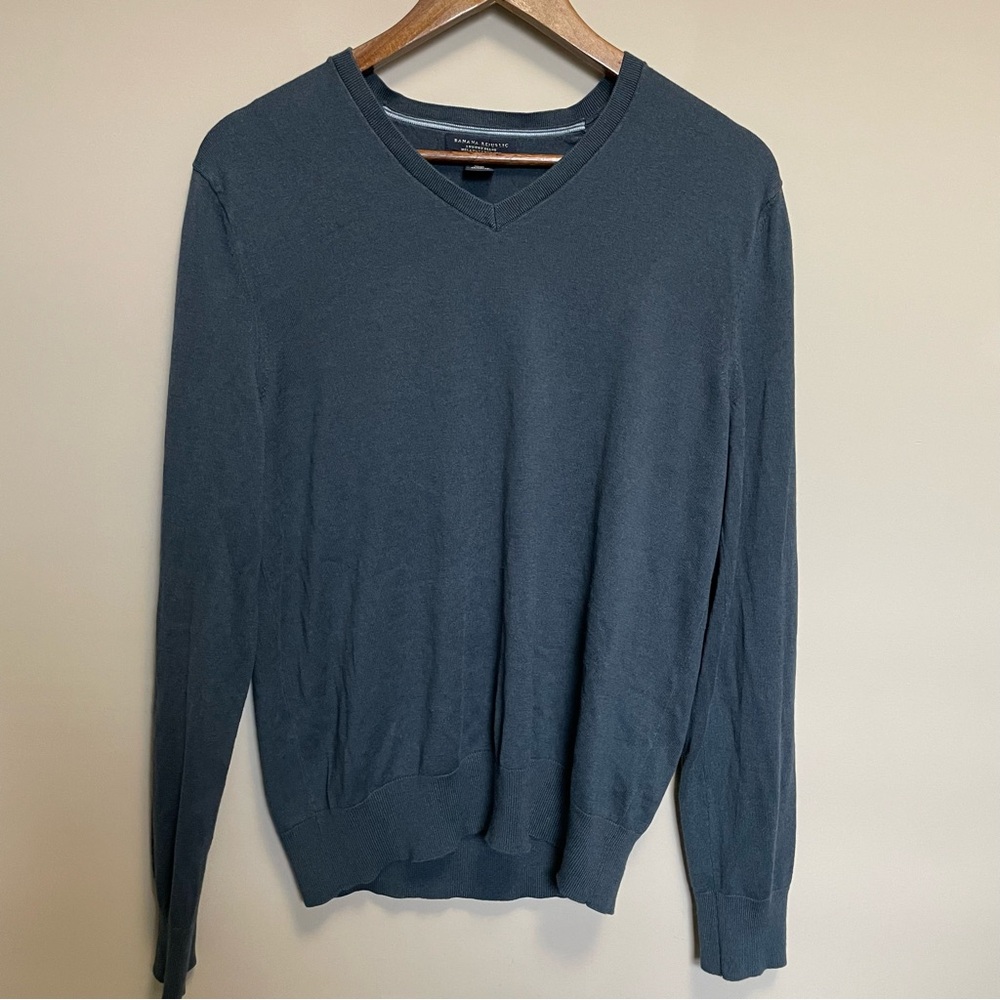 Banana Republic Luxury Blend Cashmere Men's Slate Gray V-Neck Sweater Size M